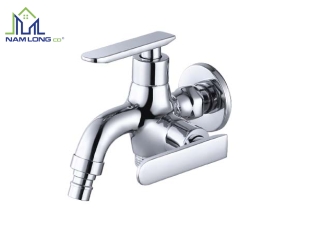 Vòi gắn tường CADA CD-H7015